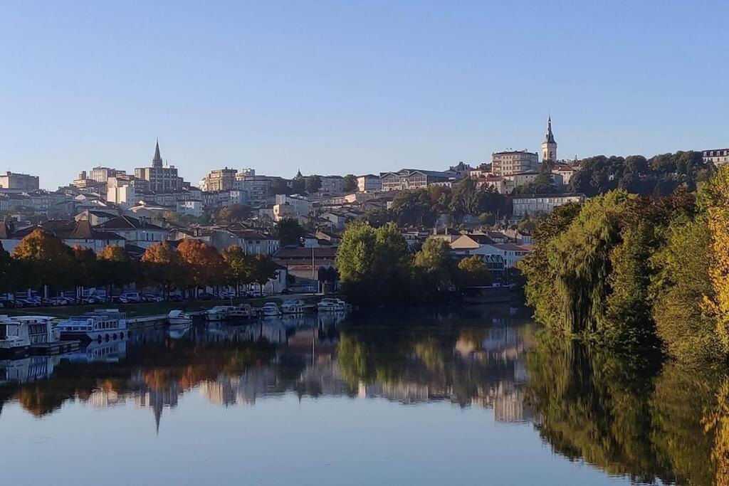 Le Petit Voyageur Angoulême Exterior foto